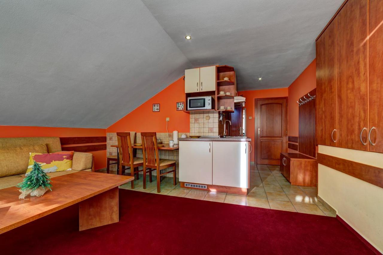 Apartmanovy Dom Slniecko Žiar エクステリア 写真